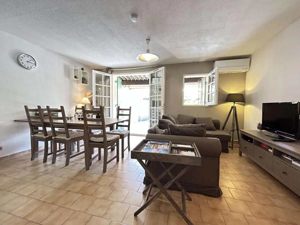 Mazet Renove A Ste-Maxime, 3 Pieces, 6 Couchages, Centre-Ville, Plage A 500M - Fr-1-226-517 Sainte-Maxime Holiday home